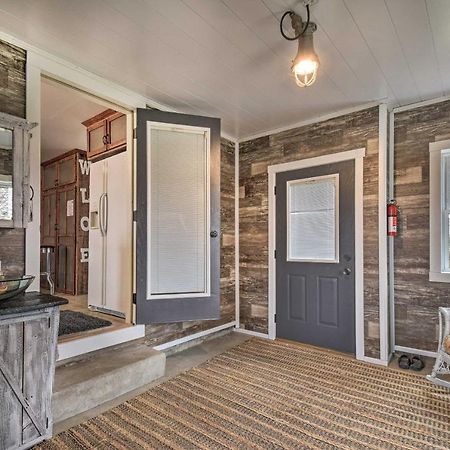 Charming Dairy Farm Home In Indiana Amish Country Shipshewana Exterior photo
